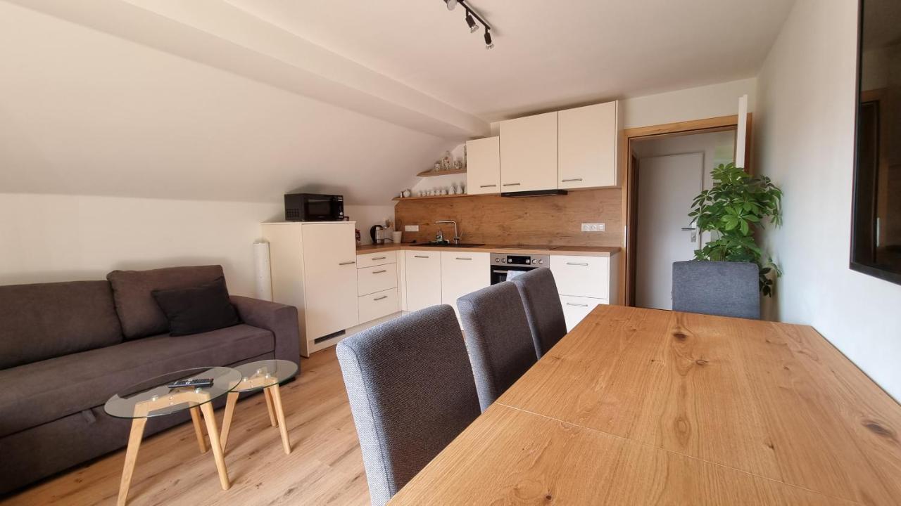 Ferienwohnungen Rabensteiner Bad Kleinkirchheim Bagian luar foto